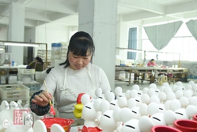 了不起!全球10個陶瓷儲錢罐8個產自德化