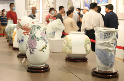 視覺盛宴!海南省博物館展出當代名家陶瓷工藝品