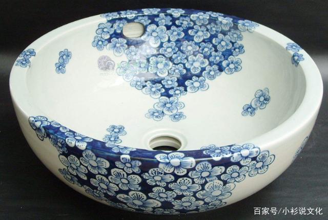 中國傳統文化,景德鎮陶瓷彩繪雕塑,白瓷的彩繪及造型