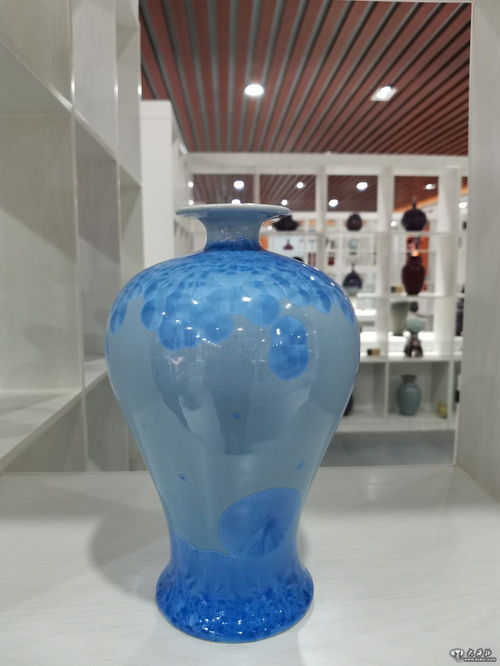 白銀陶瓷小鎮(zhèn)推出大量精美陶瓷藝術(shù)品躋身 中國(guó)名瓷 行列