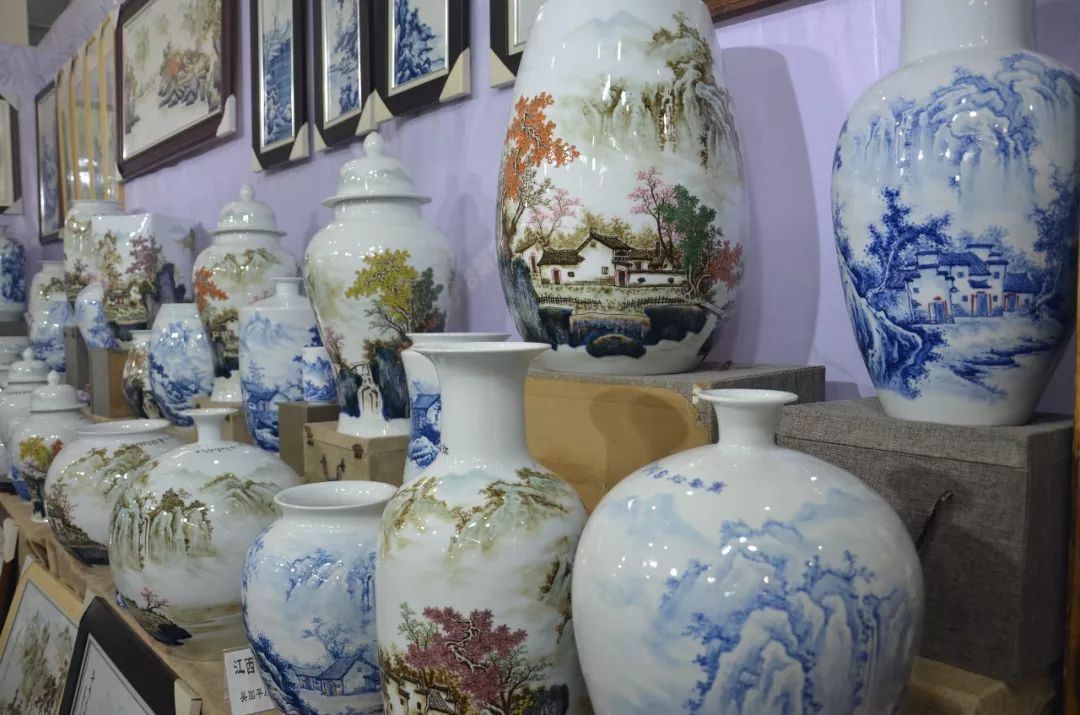 唐山陶瓷展大師專(zhuān)場(chǎng) | 吳國(guó)平作品 窯變與青花的精彩交織